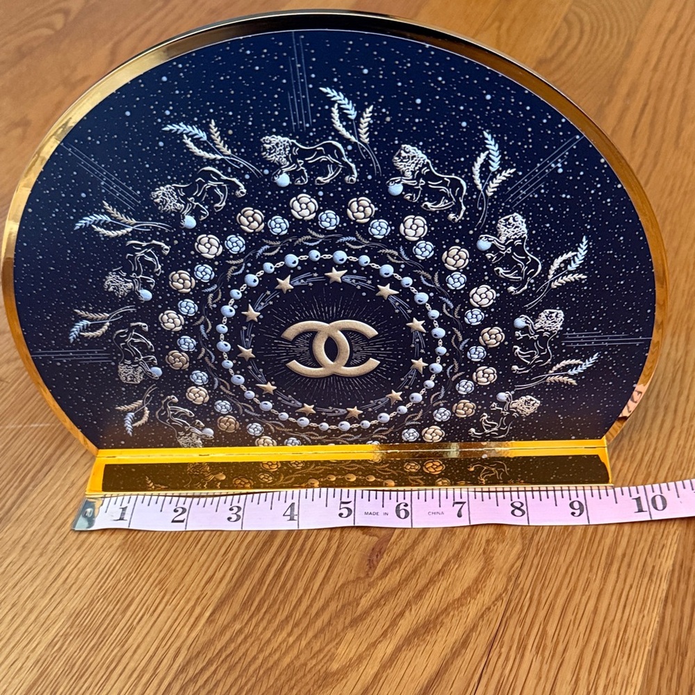 CHANEL Navy and Gold Decorative Accent Plaque with CC Medallion - Picture 5 of 5